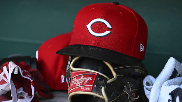General view of Cincinnati Reds hat General view of Cincinnati Reds hat