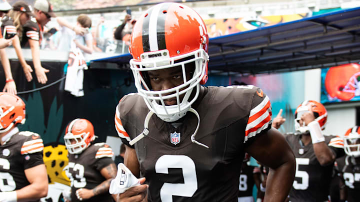 Sep 15, 2024; Jacksonville, Florida, USA;  Cleveland Browns wide receiver Amari Cooper (2) runs onto the field before a game against the Jacksonville Jaguars at EverBank Stadium. Mandatory Credit: Jeremy Reper-Imagn Images