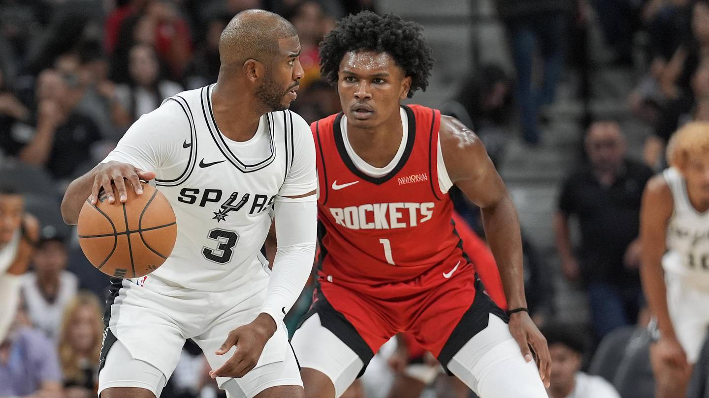 Lawrence Greer Rockets Rockets Can Still Sign Low-Cost Free Agent Legend for Reunion