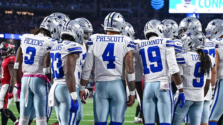 Dallas Cowboys quarterback Dak Prescott huddles with the offense during the game against the Buccaneers at AT&T Stadium. Dallas Cowboys quarterback Dak Prescott huddles with the offense during the game against the Buccaneers at AT&T Stadium.