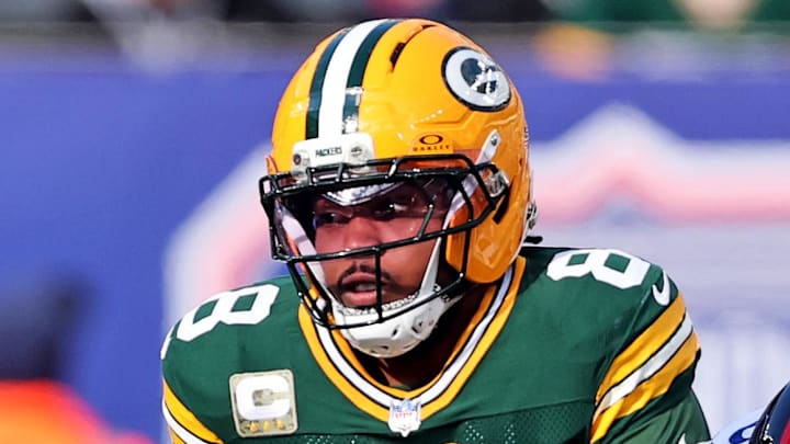 Green Bay Packers running back Josh Jacobs (8) runs the ball against the New York Giants.