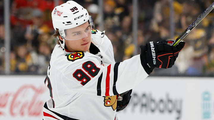 Chicago Blackhawks v Boston Bruins