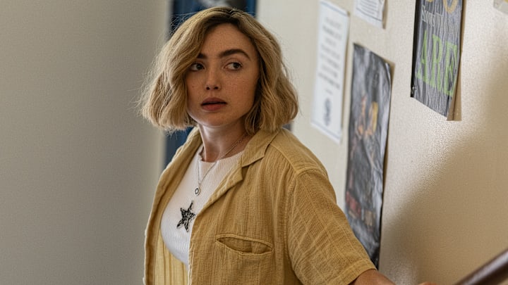 Peyton List as Maddie Nears in School Spirits season 3