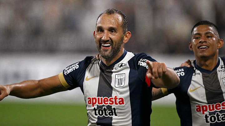 Hernán Barcos é um dos nomes que enfrentarão o Boca Juniors