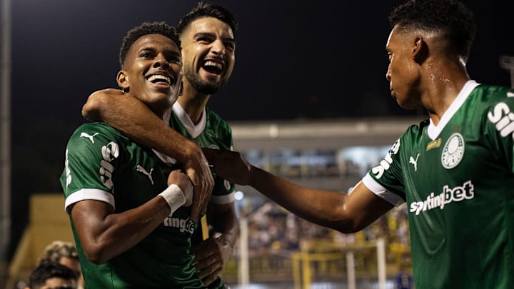 Vendido ao Chelsea, Estêvão fica no Verdão até o meio do ano Vendido ao Chelsea, Estêvão fica no Verdão até o meio do ano