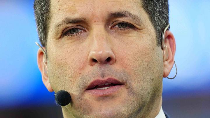 ESPN's Adam Schefter believes one former Ohio State Buckeye would've already come back to the NFL if he intended to
