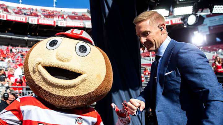 Brutus greets Joel Klatt as a symbol of peaceful unity between FOX and Ohio State Brutus greets Joel Klatt as a symbol of peaceful unity between FOX and Ohio State