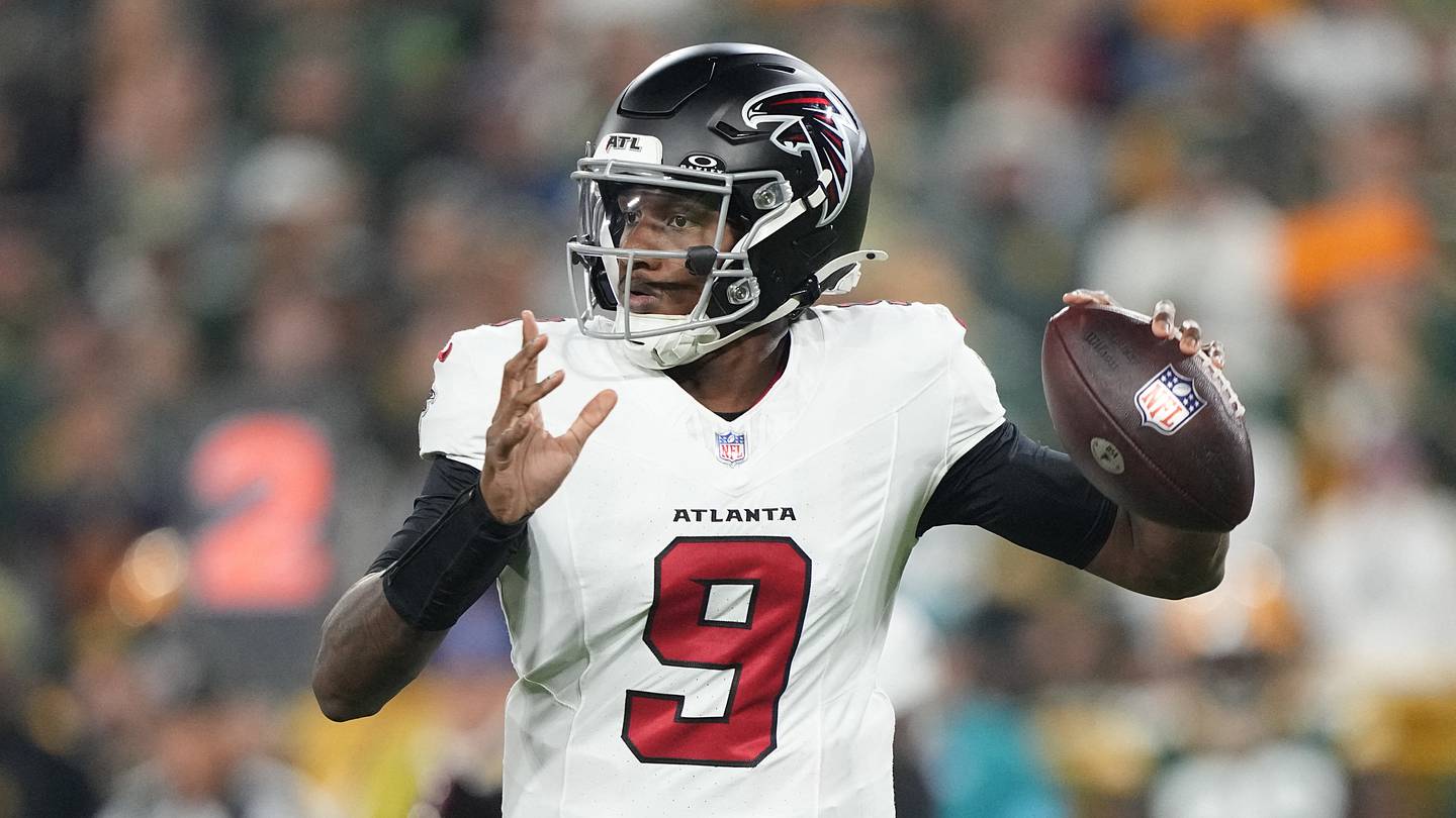Seven Fun Takeaways from Atlanta Falcons Dominant 35-14 Win over Packers