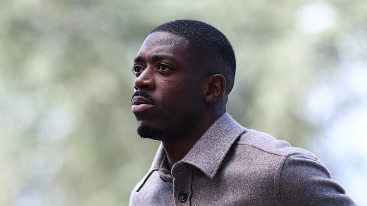 Ousmane Dembélé est arrivé à Clairefontaine ce lundi. Ousmane Dembélé est arrivé à Clairefontaine ce lundi.