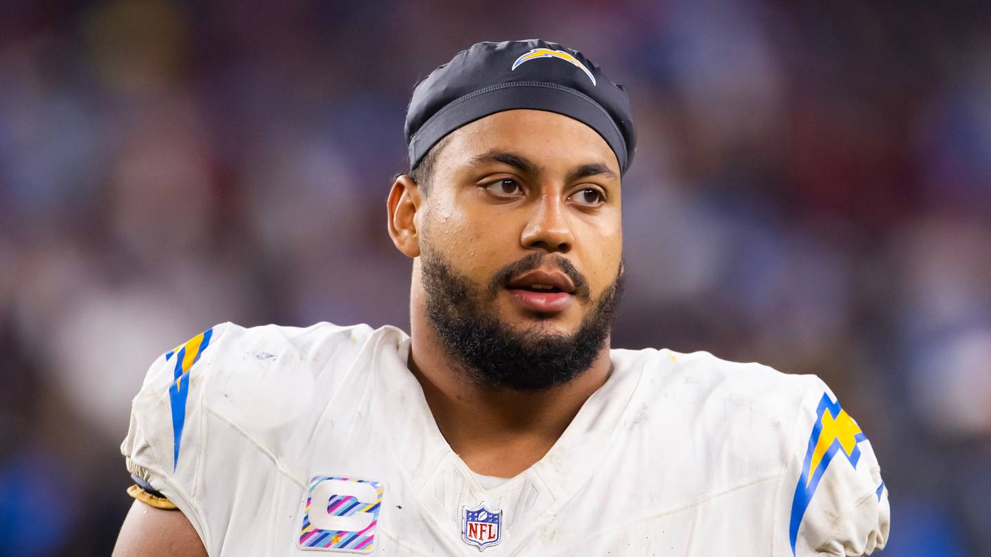 Rashawn Slater's injury scare could hand the Steelers a golden opportunity