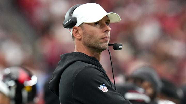 Arizona Cardinals head coach Jonathan Gannon looks on from the sidelines as they play against the Tennessee Titans at State Farm Stadium in Glendale on Oct. 5, 2025.