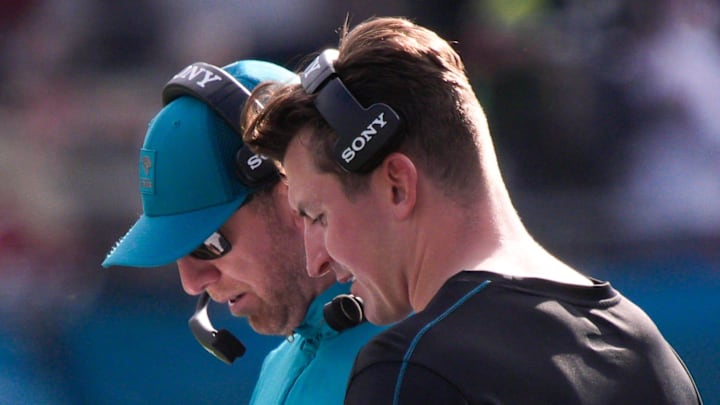 Jacksonville Jaguars head coach Liam Coen and Jacksonville Jaguars offensive coordinator Grant Udinski talk during the second quarter during an NFL football game at EverBank Stadium, Sunday, Dec. 14, 2025, in Jacksonville, Fla. [Doug Engle/Florida Times-Union]