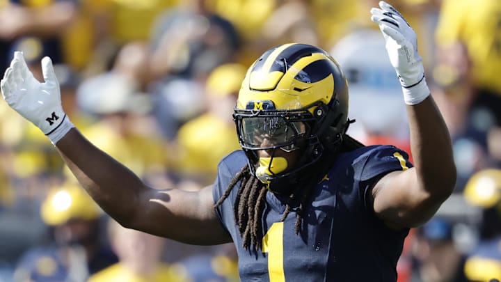 Michigan Wolverines linebacker Jaishawn Barham