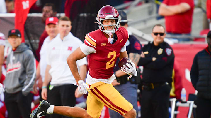 Nov 16, 2024; Los Angeles, California, USA; Southern California Trojans wide receiver Duce Robinson (2) runs the ball against the Nebraska Cornhuskers during the second half at the Los Angeles Memorial Coliseum. Mandatory Credit: Gary A. Vasquez-Imagn Images