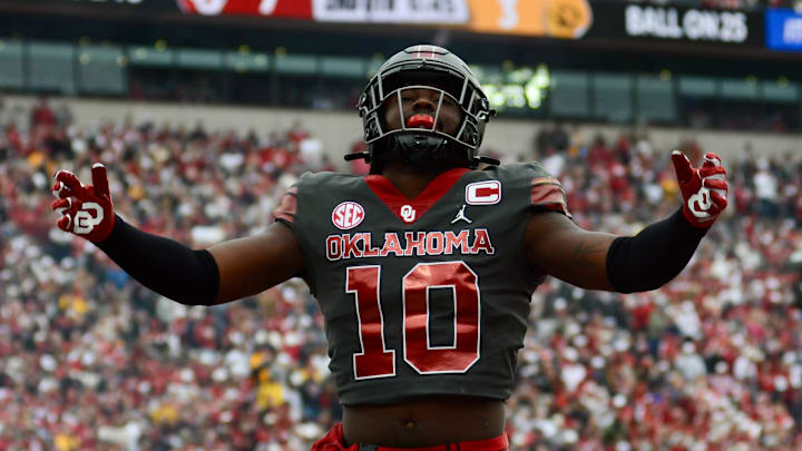 Oklahoma linebacker Kip Lewis