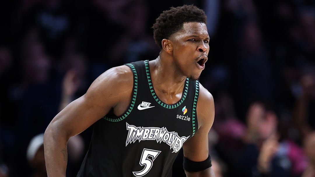 מעורב הופס ליום שני: מבוסס על קטעים מ-ESPN, פיידאוויי וורלד, SB NATION, פאנסיידד,ו-SI.COM, עם תוספות, הערות ומסקנות שלי / מנחם לס