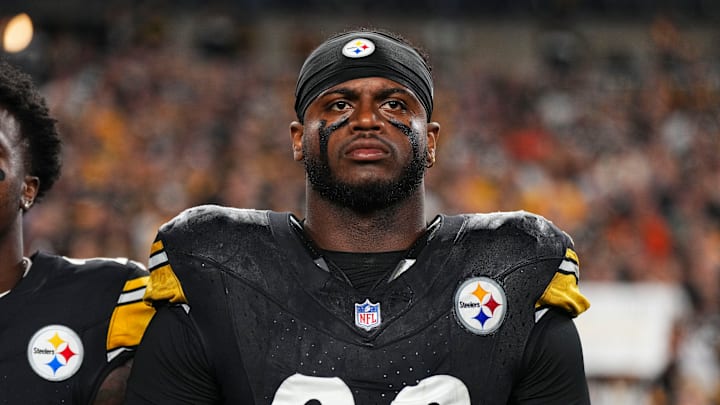 Cleveland Browns v Pittsburgh Steelers