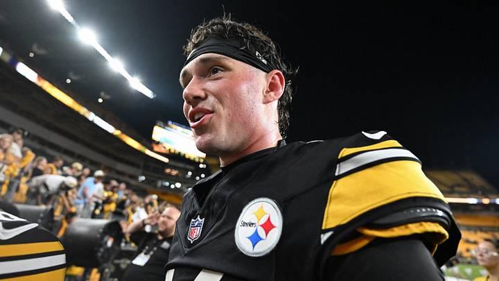 Pittsburgh Steelers quarterback Drew Allar