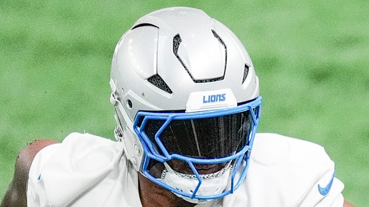 Detroit Lions linebacker Derrick Barnes (55).