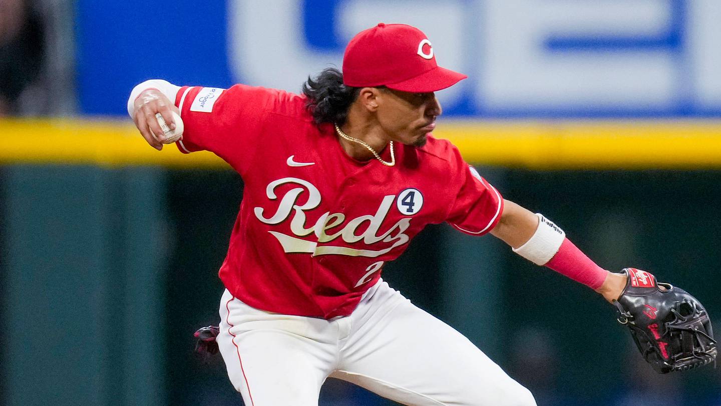Braves should think outside the box and target this Reds shortstop in trade talks