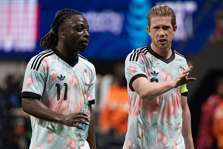 Jérémy Doku, Kevin De Bruyne Jérémy Doku, Kevin De Bruyne