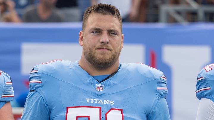 Aug 29, 2026; Nashville, Tennessee, USA; Tennessee Titans guard Garrett Dellinger (71) against the Chicago Bears during the first half during the first half at Nissan Stadium. Mandatory Credit: Steve Roberts-Imagn Images Aug 29, 2026; Nashville, Tennessee, USA; Tennessee Titans guard Garrett Dellinger (71) against the Chicago Bears during the first half during the first half at Nissan Stadium. Mandatory Credit: Steve Roberts-Imagn Images