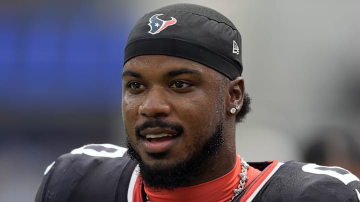 Houston Texans linebacker Azeez Al-Shaair 