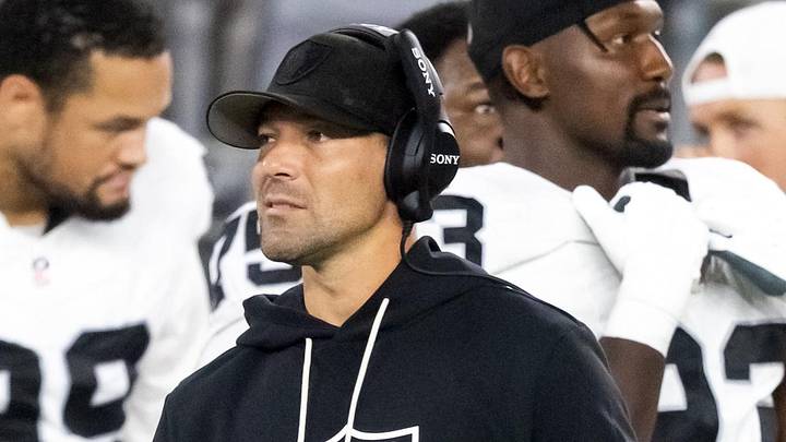 Aug 23, 2025; Glendale, Arizona, USA; Las Vegas Raiders defensive line coach Rob Leonard against the Arizona Cardinals during a preseason NFL game at State Farm Stadium. Mandatory Credit: Mark J. Rebilas-Imagn Images