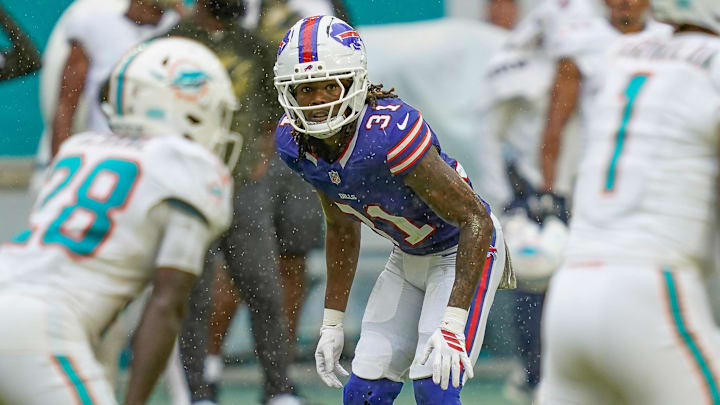 Buffalo Bills cornerback Maxwell Hairston (31) waits for the snap against the Miami Dolphins during the second quarter at Hard Rock Stadium. Buffalo Bills cornerback Maxwell Hairston (31) waits for the snap against the Miami Dolphins during the second quarter at Hard Rock Stadium.