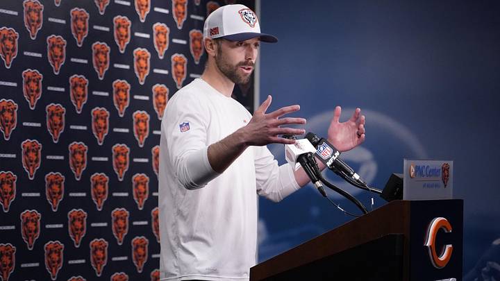 May 10, 2025; Lake Forest, IL, USA; Chicago Bears offensive coordinator Declan Doyle answers questions after rookie minicamp at Halas Hall. Mandatory Credit: David Banks-Imagn Images May 10, 2025; Lake Forest, IL, USA; Chicago Bears offensive coordinator Declan Doyle answers questions after rookie minicamp at Halas Hall. Mandatory Credit: David Banks-Imagn Images