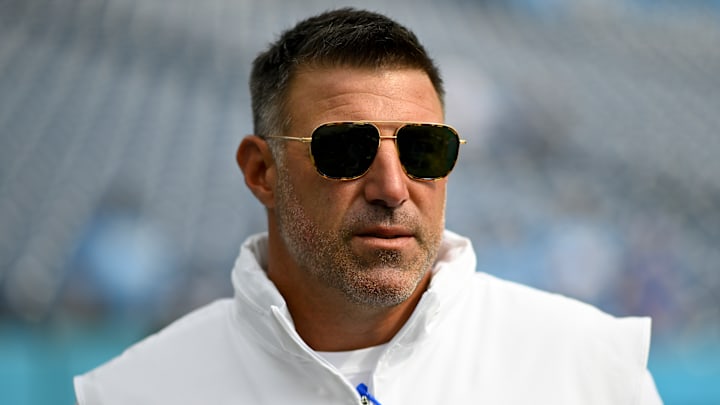 Los Angeles Chargers v Tennessee Titans