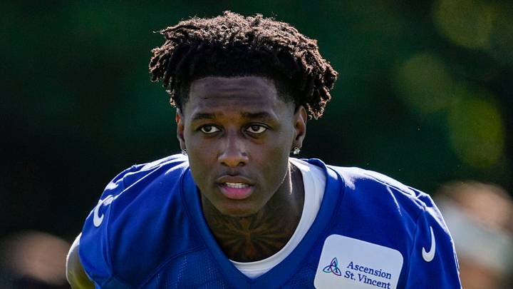 Indianapolis Colts cornerback Sauce Gardner (1) looks on 