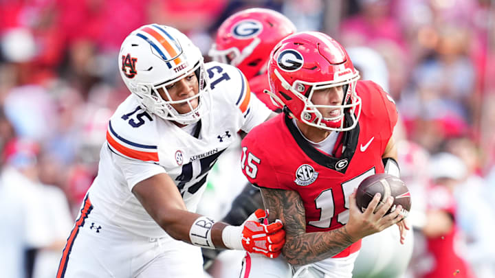 Auburn Tigers defensive end Keldric Faulk could use Transfer Portal help along the defensive line.