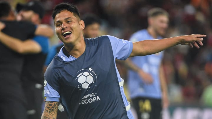 El portal SoyFiera dio a conocer que el mediocampista ecuatoriano Jordy Alcívar se unirá a las filas de León desde el Independiente del Valle de Ecuador. El portal SoyFiera dio a conocer que el mediocampista ecuatoriano Jordy Alcívar se unirá a las filas de León desde el Independiente del Valle de Ecuador.