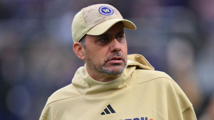 Washington Huskies head coach Jedd Fisch