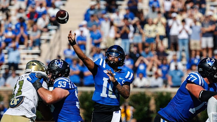 Oct 18, 2025; Durham, North Carolina, USA; Duke Blue Devils quarterback Darian Mensah (10) throws the ball during the first half of the game against Georgia Tech Yellow Jackets at Wallace Wade Stadium. Mandatory Credit: Jaylynn Nash-Imagn Images Oct 18, 2025; Durham, North Carolina, USA; Duke Blue Devils quarterback Darian Mensah (10) throws the ball during the first half of the game against Georgia Tech Yellow Jackets at Wallace Wade Stadium. Mandatory Credit: Jaylynn Nash-Imagn Images