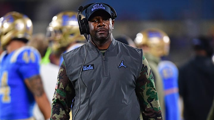 Nov 8, 2025; Pasadena, California, USA; UCLA Bruins interim head coach Tim Skipper during the first half at the Rose Bowl. Mandatory Credit: Gary A. Vasquez-Imagn Images