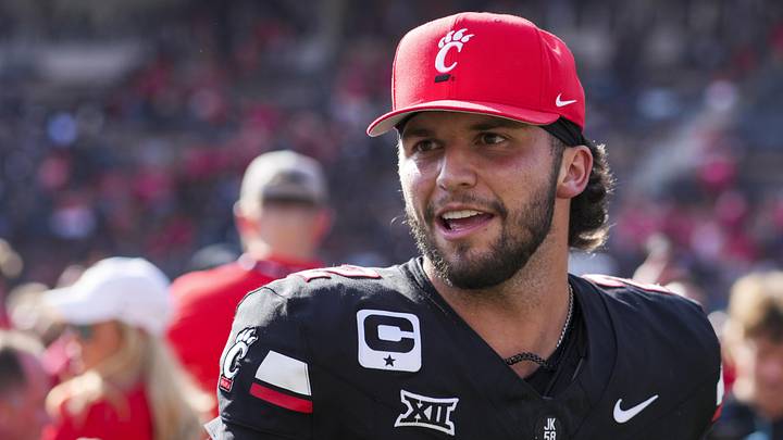 Cincinnati Bearcats quarterback Brendan Sorsby 