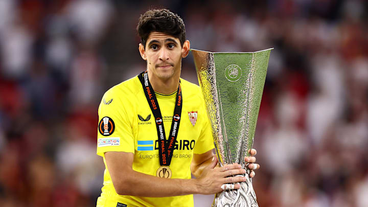 Yassine Bounou a remporté la Ligue Europa