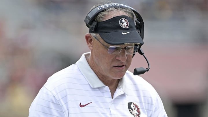 Sep 6, 2025; Tallahassee, Florida, USA; Florida State Seminoles offensive coordinator Gus Malzhan during the second half against the East Texas A&M Lions at Doak S. Campbell Stadium. Mandatory Credit: Melina Myers-Imagn Images Sep 6, 2025; Tallahassee, Florida, USA; Florida State Seminoles offensive coordinator Gus Malzhan during the second half against the East Texas A&M Lions at Doak S. Campbell Stadium. Mandatory Credit: Melina Myers-Imagn Images