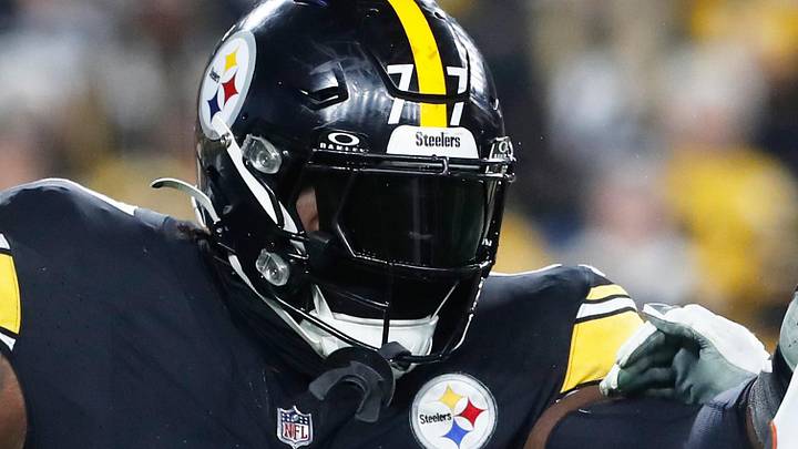 Pittsburgh Steelers offensive tackle Broderick Jones