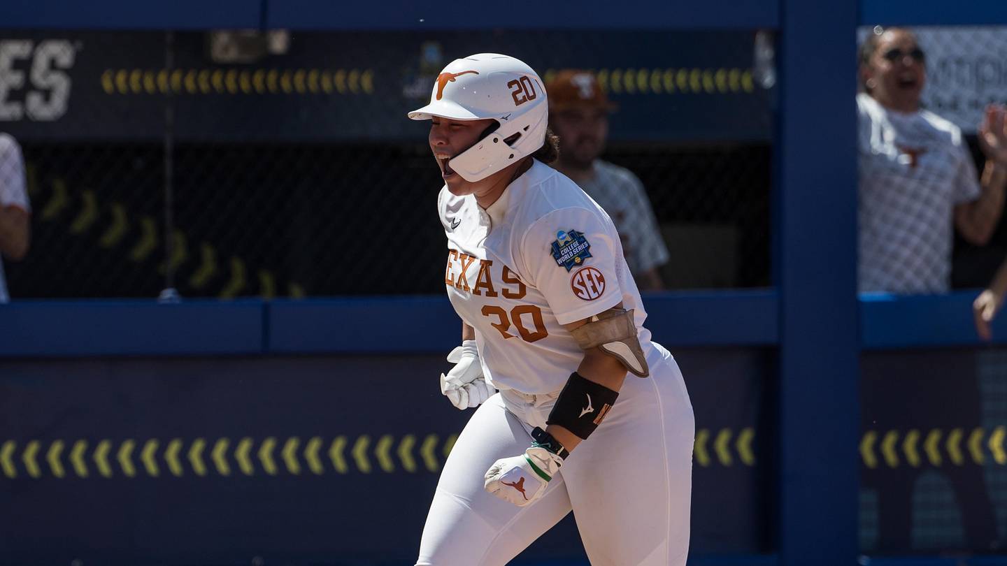 Katie Stewart Propels Texas Softball into WCWS Semifinals Over Nebraska