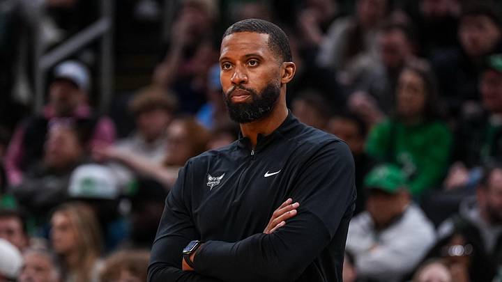 Apr 7, 2026; Boston, Massachusetts, USA; Charlotte Hornets head coach Charles Lee watches from the sideline as they take on the Boston Celtics at TD Garden. Mandatory Credit: David Butler II-Imagn Images Apr 7, 2026; Boston, Massachusetts, USA; Charlotte Hornets head coach Charles Lee watches from the sideline as they take on the Boston Celtics at TD Garden. Mandatory Credit: David Butler II-Imagn Images