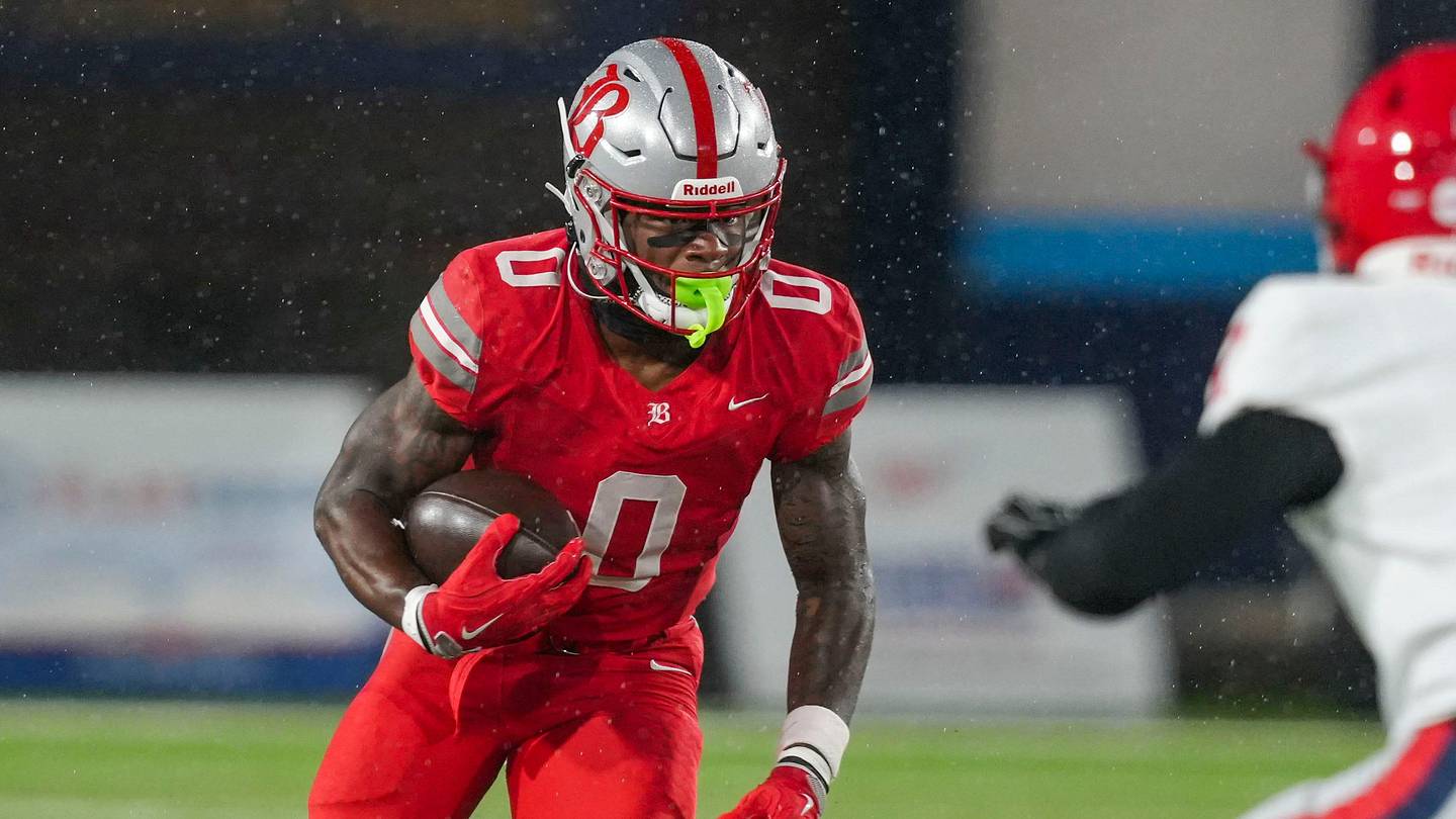 College Football’s No. 2 RB Makes Unexpected Decision as Recruiting Race Intensifies