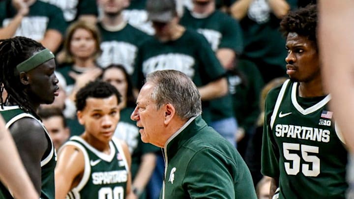 Michigan State's head coach Tom Izzo talks to the team during the first half against Northwestern on Thursday, Jan. 8, 2026, at the Breslin Center in East Lansing. Michigan State's head coach Tom Izzo talks to the team during the first half against Northwestern on Thursday, Jan. 8, 2026, at the Breslin Center in East Lansing.