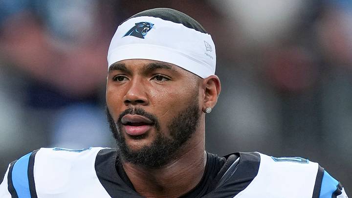 Carolina Panthers tight end Ja’Tavion Sanders