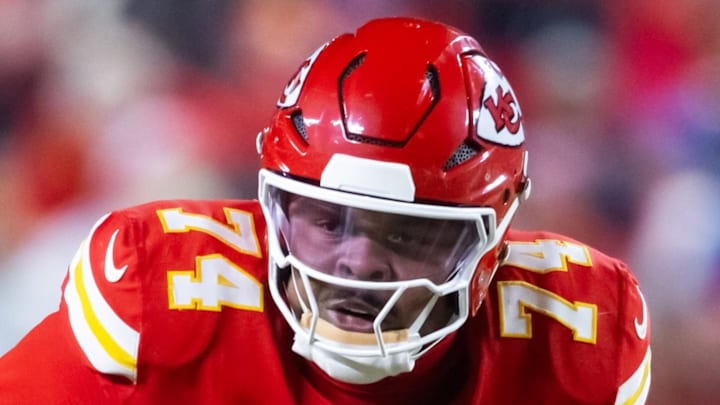 Jan 26, 2025; Kansas City, MO, USA; Kansas City Chiefs offensive tackle Jawaan Taylor (74) against the Buffalo Bills in the AFC Championship game at GEHA Field at Arrowhead Stadium. Mandatory Credit: Mark J. Rebilas-Imagn Images Jan 26, 2025; Kansas City, MO, USA; Kansas City Chiefs offensive tackle Jawaan Taylor (74) against the Buffalo Bills in the AFC Championship game at GEHA Field at Arrowhead Stadium. Mandatory Credit: Mark J. Rebilas-Imagn Images