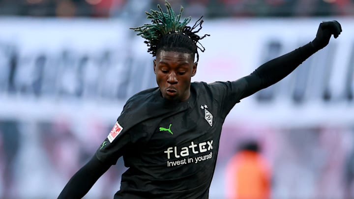 Manu Koné est l'avenir du milieu de terrain de l'équipe de France Manu Koné est l'avenir du milieu de terrain de l'équipe de France