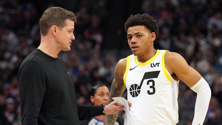 Nov 16, 2024; Sacramento, California, USA; Utah Jazz head coach Will Hardy (left) talks with guard Keyonte George (3) during the third quarter against the Sacramento Kings at Golden 1 Center. Mandatory Credit: Darren Yamashita-Imagn Images Nov 16, 2024; Sacramento, California, USA; Utah Jazz head coach Will Hardy (left) talks with guard Keyonte George (3) during the third quarter against the Sacramento Kings at Golden 1 Center. Mandatory Credit: Darren Yamashita-Imagn Images