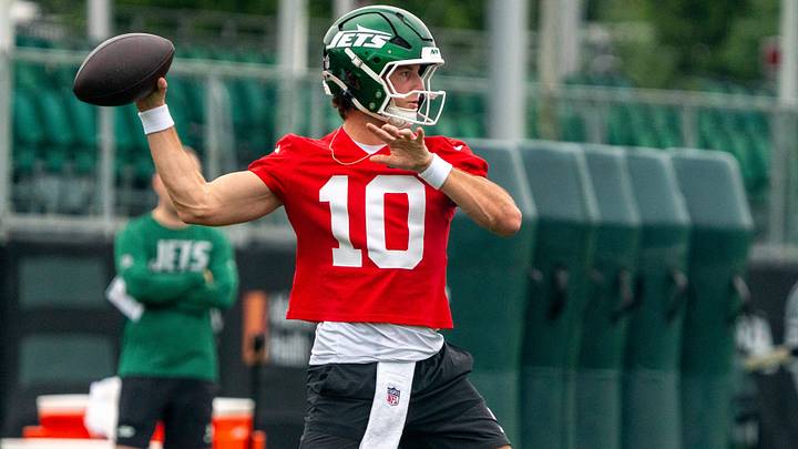 Cade Klubnik has shown enough early in training camp to leave the Jets feeling optimistic about their QB2 outlook. Cade Klubnik has shown enough early in training camp to leave the Jets feeling optimistic about their QB2 outlook.